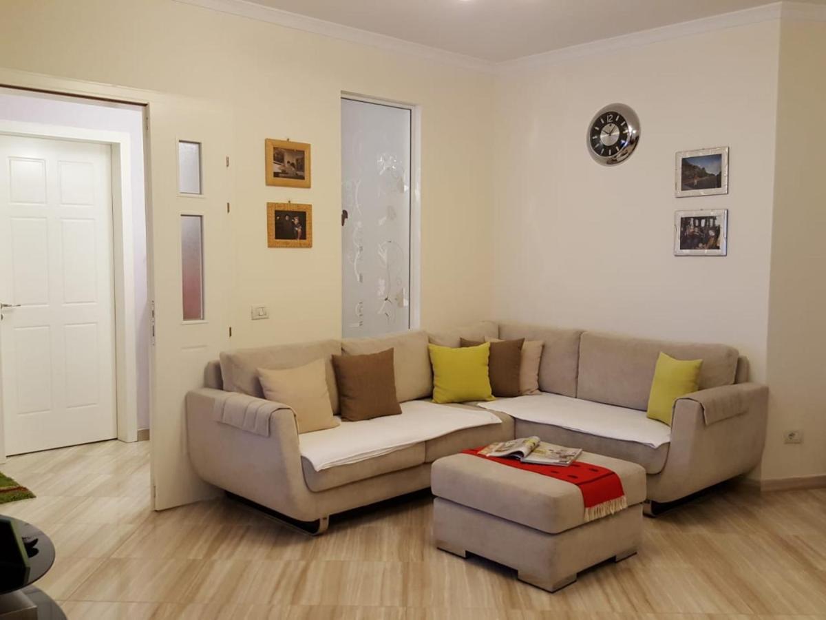 Holiday Center Apartment Shkodër Extérieur photo