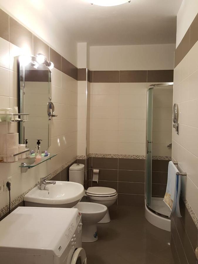 Holiday Center Apartment Shkodër Extérieur photo